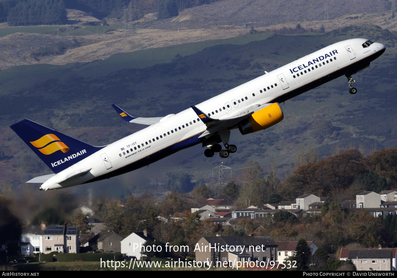 Aircraft Photo of TF-ISY | Boeing 757-223 | Icelandair | AirHistory.net #97532