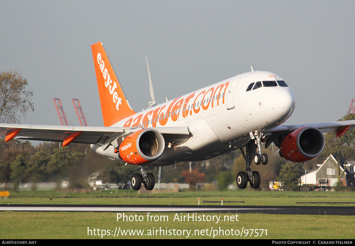 Aircraft Photo of G-EZDV | Airbus A319-111 | EasyJet | AirHistory.net #97571