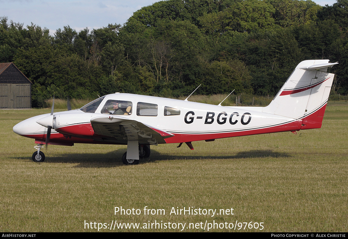 Aircraft Photo of G-BGCO | Piper PA-44-180 Seminole | AirHistory.net #97605