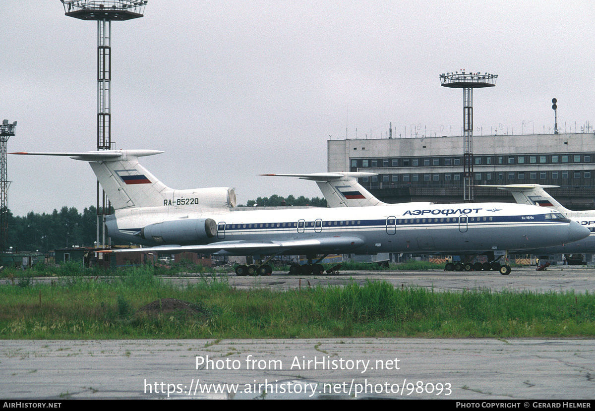 Aircraft Photo of RA-85220 | Tupolev Tu-154B | Aeroflot | AirHistory.net #98093