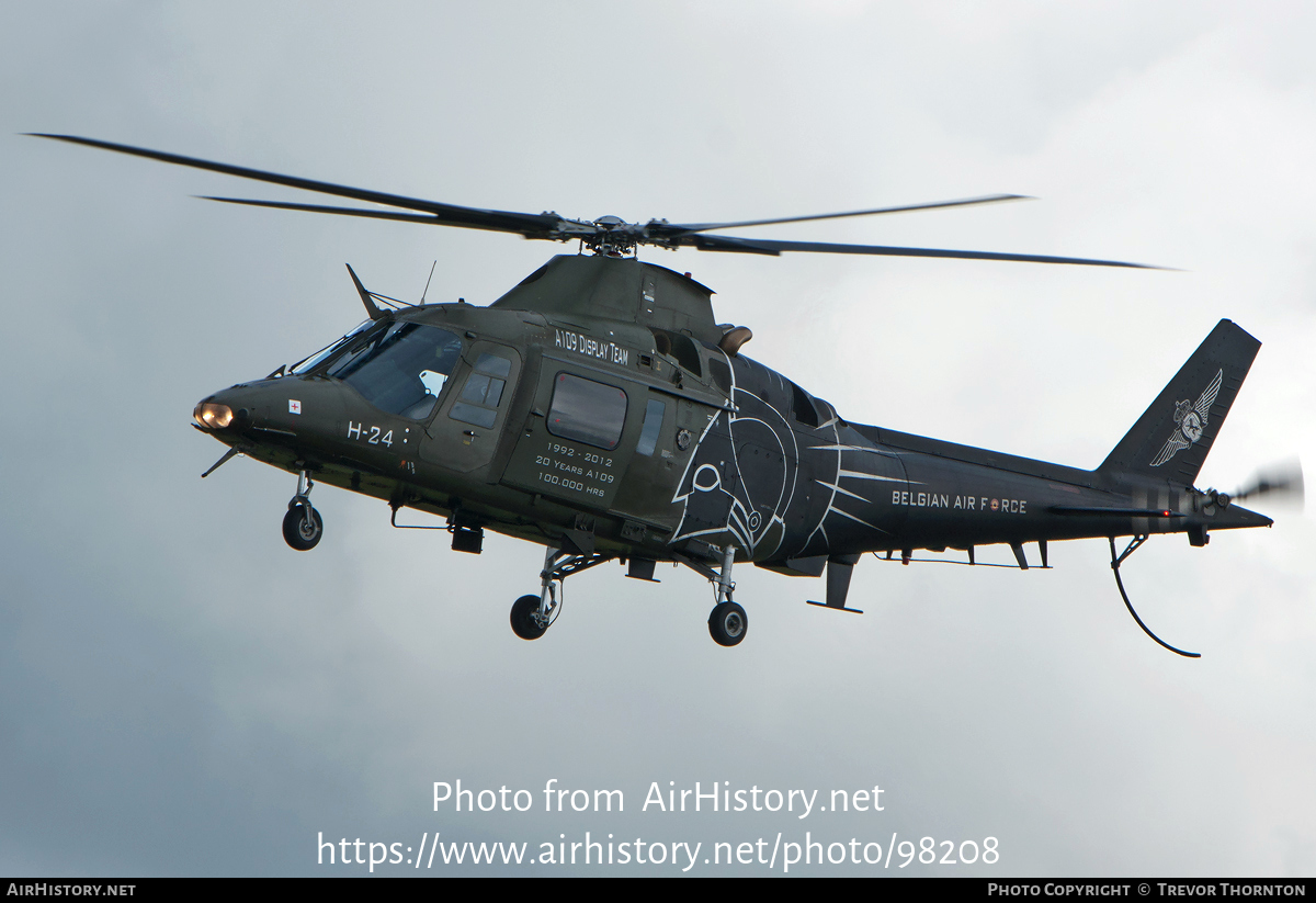 Aircraft Photo of H24 | Agusta A-109HO (A-109BA) | Belgium - Air Force | AirHistory.net #98208