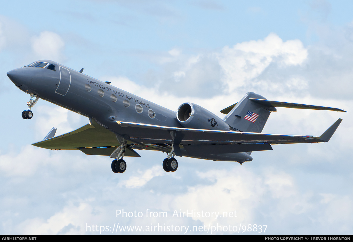 Aircraft Photo of 90-0300 / 00300 | Gulfstream Aerospace C-20H Gulfstream IV (G-IV) | USA - Air Force | AirHistory.net #98837