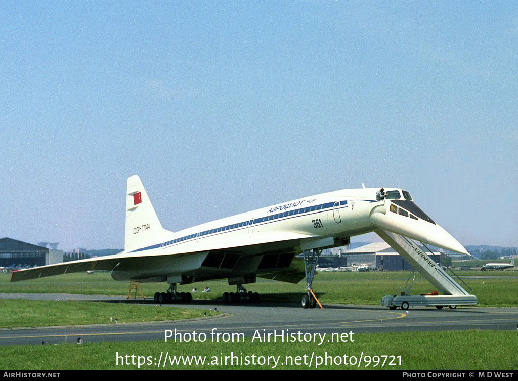 Aircraft Photo of CCCP-77144 | Tupolev Tu-144 | Aeroflot | AirHistory ...