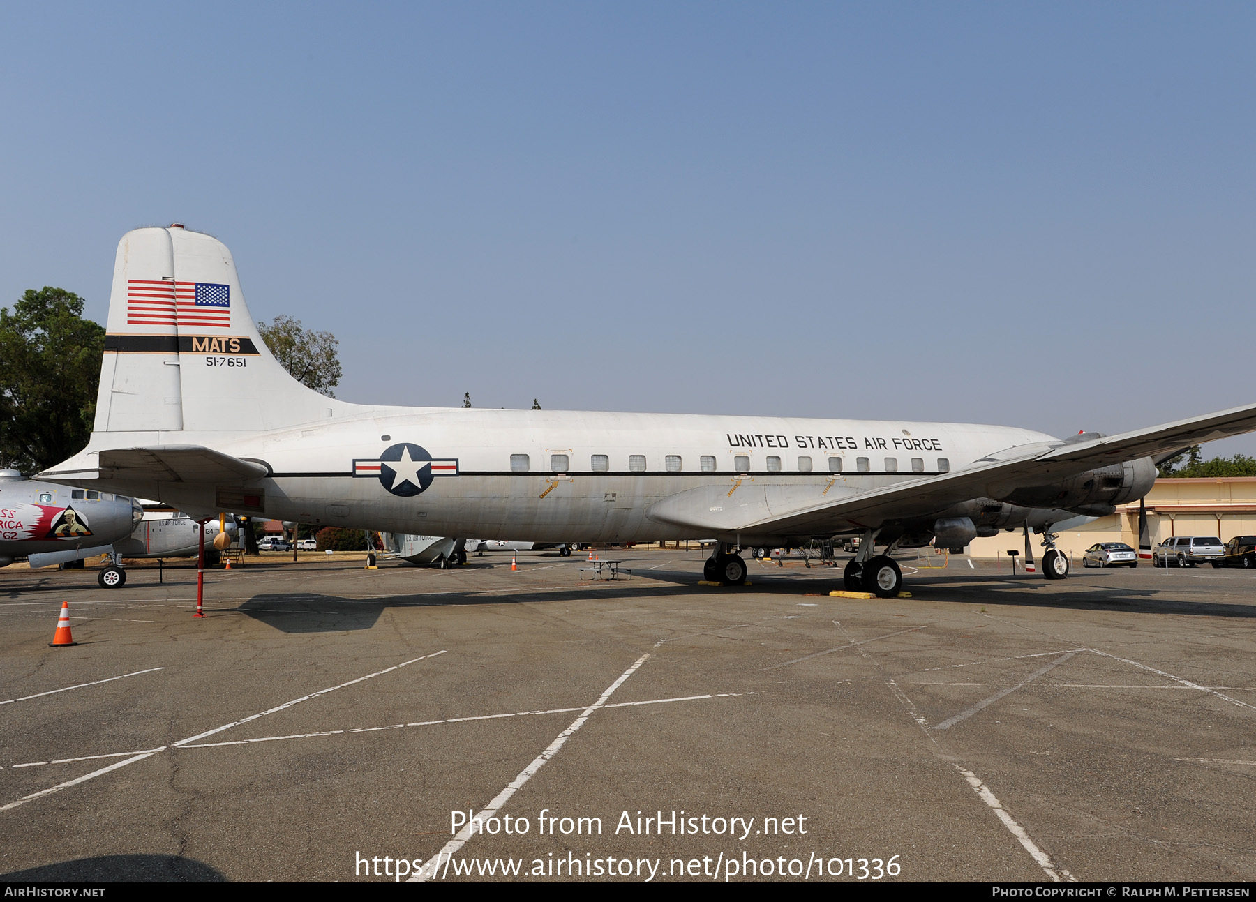 Aircraft Photo of 51-17651 / 51-7651 | Douglas C-118B Liftmaster | USA - Air Force | AirHistory.net #101336