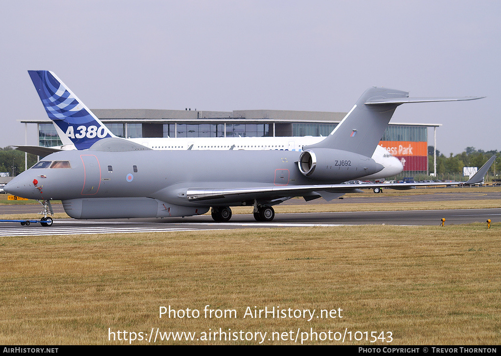 Aircraft Photo of ZJ692 | Bombardier Sentinel R.1 (BD-700-1A10) | UK - Air Force | AirHistory.net #101543