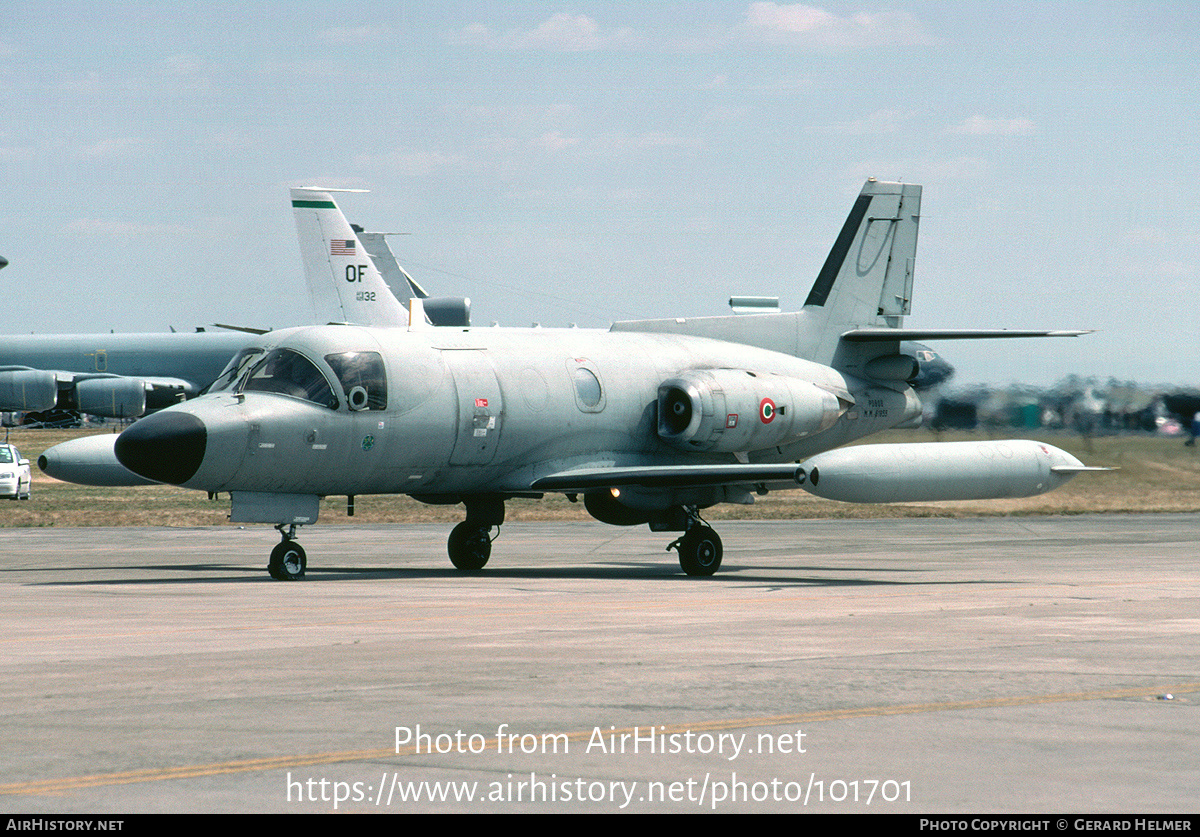 Aircraft Photo of MM61955 | Piaggio PD-808-GE2 | Italy - Air Force | AirHistory.net #101701