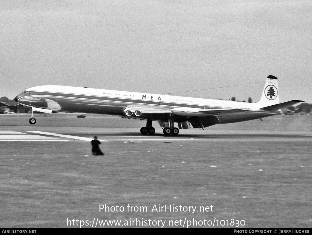 Aircraft Photo of G-AROV | De Havilland D.H. 106 Comet 4C | MEA - Middle East Airlines | AirHistory.net #101830