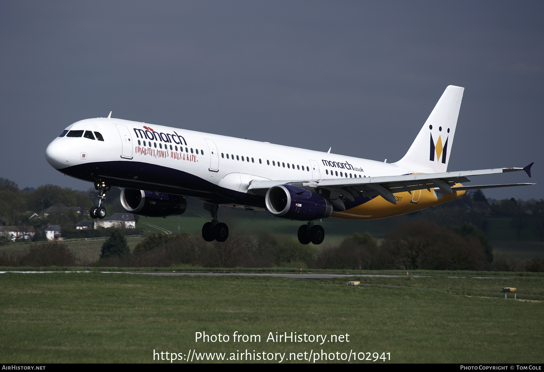 Aircraft Photo of G-OZBT | Airbus A321-231 | Monarch Airlines | AirHistory.net #102941