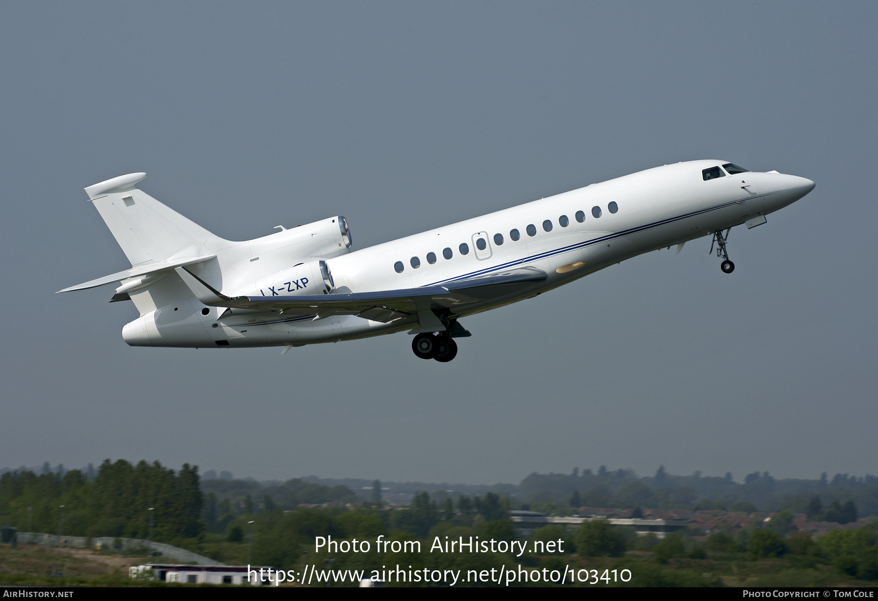 Aircraft Photo of LX-ZXP | Dassault Falcon 7X | AirHistory.net #103410