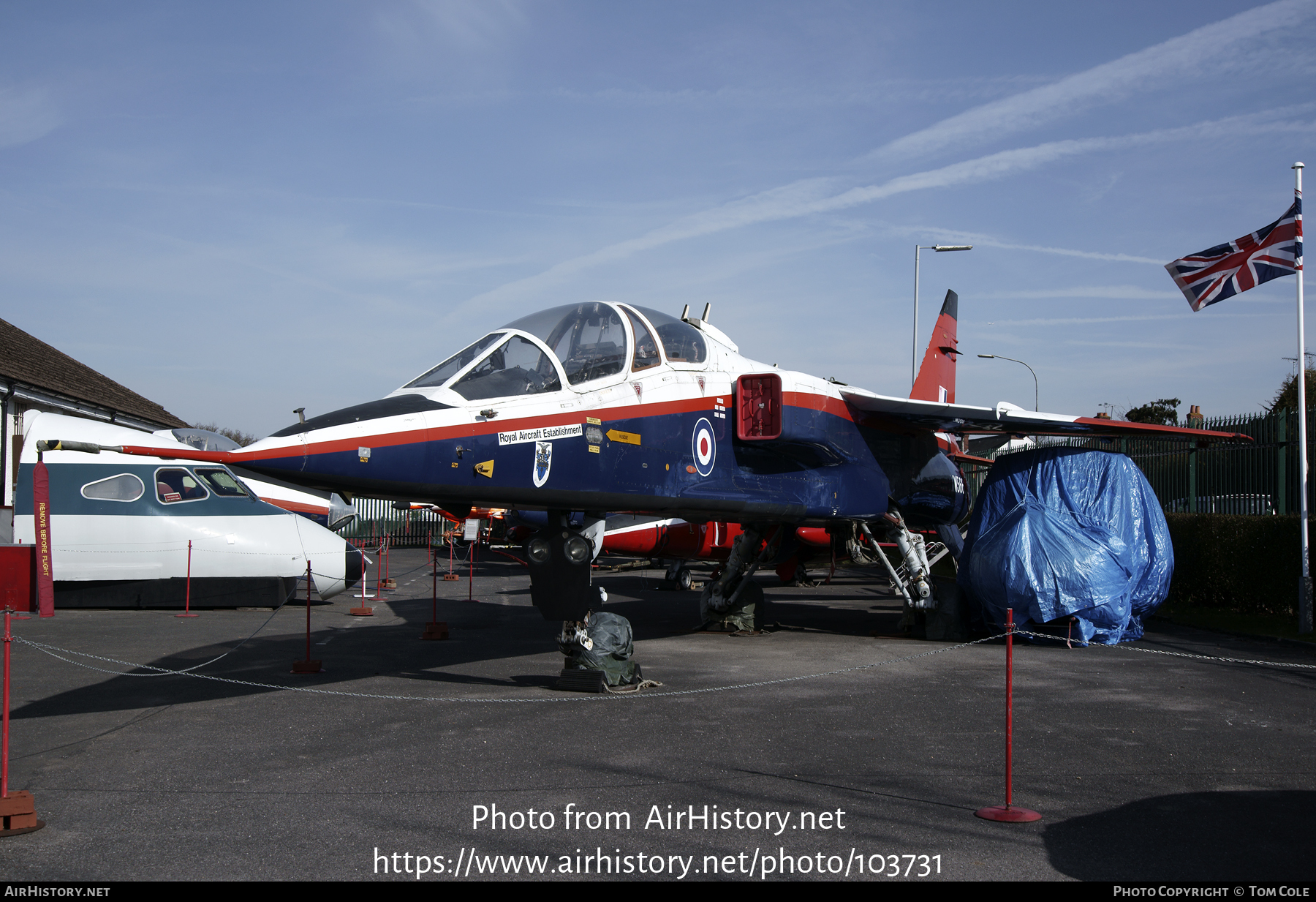 Aircraft Photo of XW566 | Sepecat Jaguar B | UK - Air Force | AirHistory.net #103731