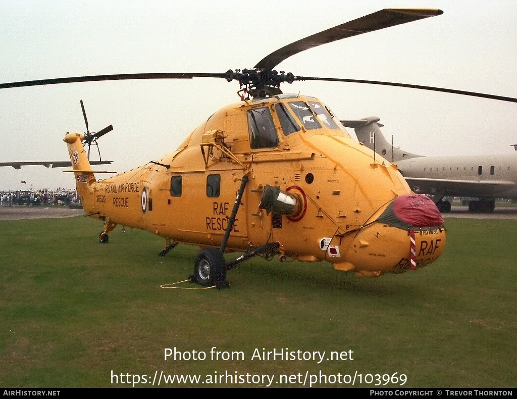 Aircraft Photo of XR520 | Westland WS-58 Wessex HC.2 | UK - Air Force | AirHistory.net #103969