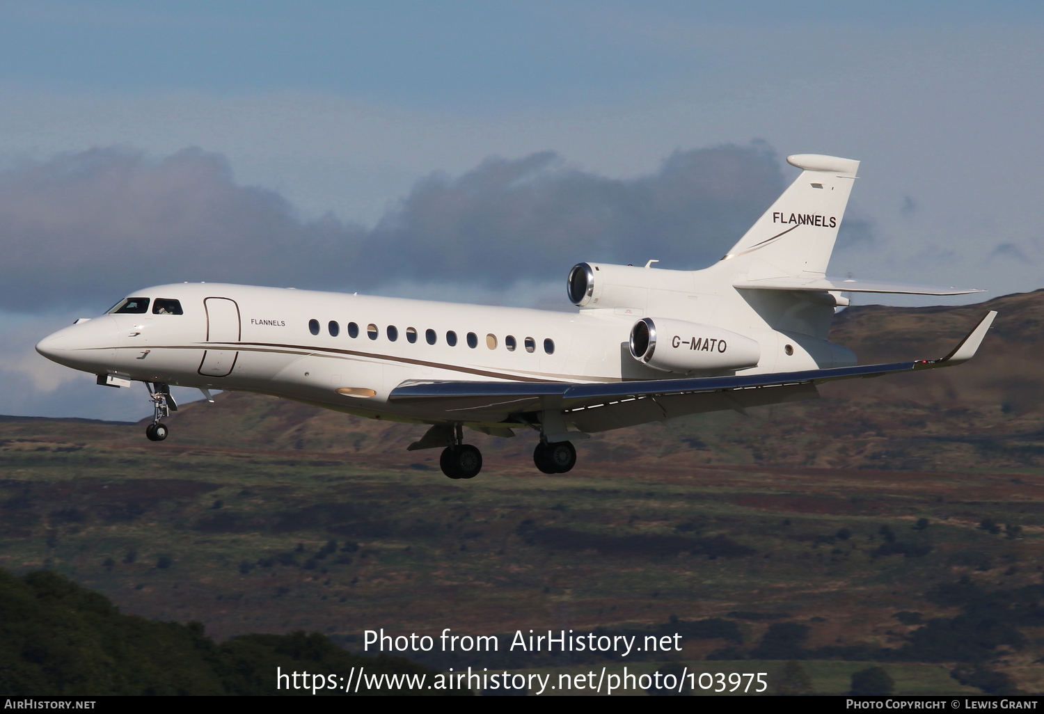 Aircraft Photo of G-MATO | Dassault Falcon 7X | AirHistory.net #103975