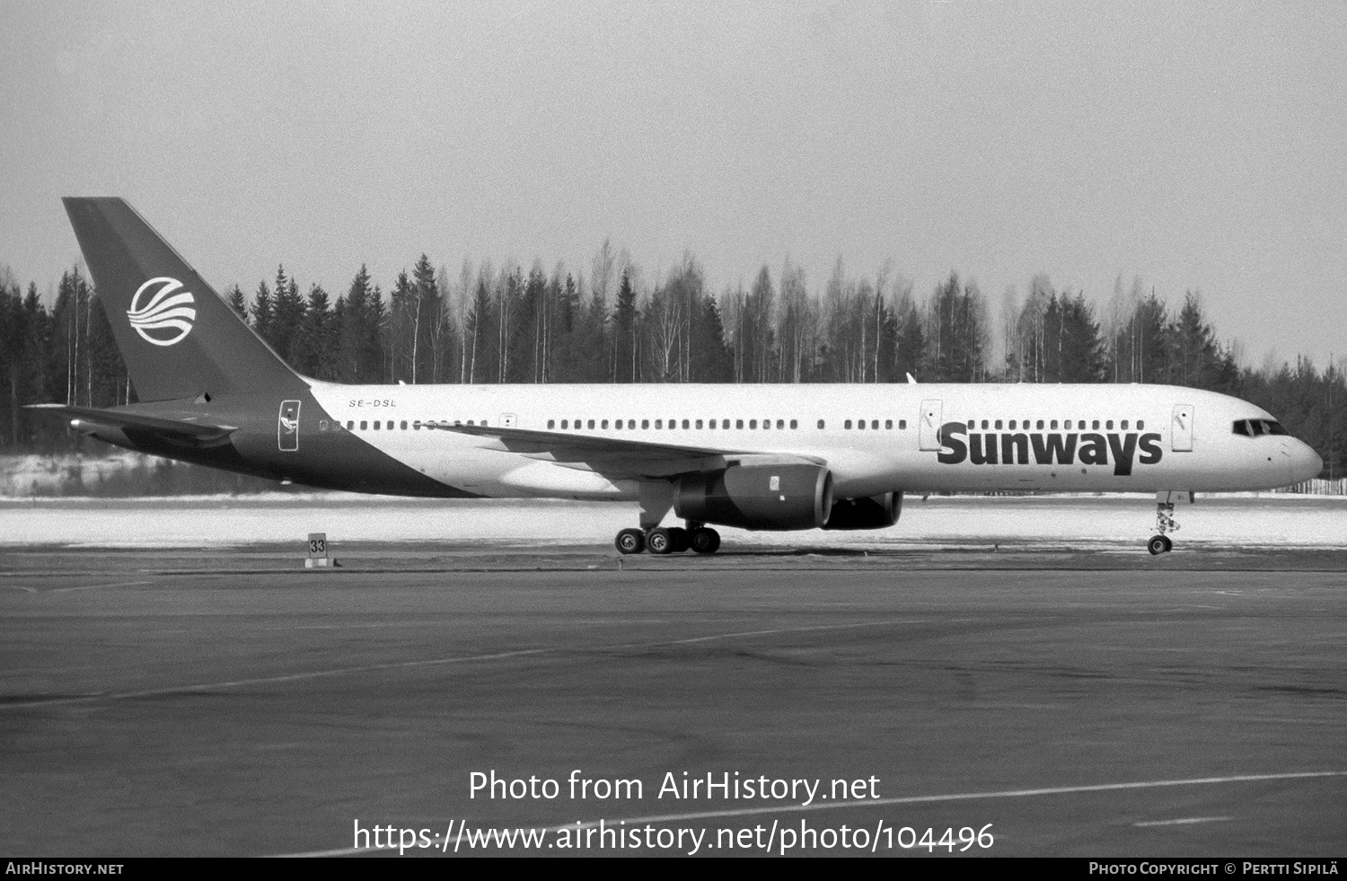 Aircraft Photo of SE-DSL | Boeing 757-236 | Sunways | AirHistory.net #104496