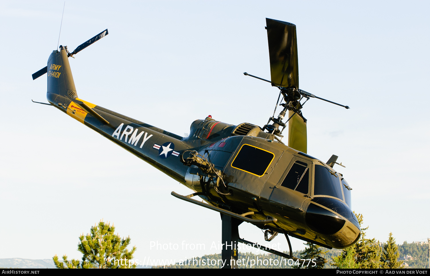 Aircraft Photo of 64-14101 / 0-14101 | Bell UH-1M Iroquois | USA - Army | AirHistory.net #104775