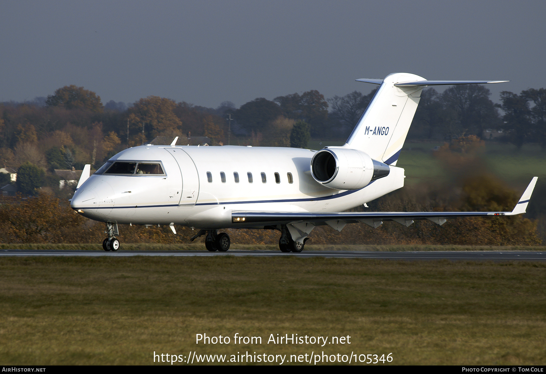 Aircraft Photo of M-ANGO | Bombardier Challenger 604 (CL-600-2B16) | AirHistory.net #105346