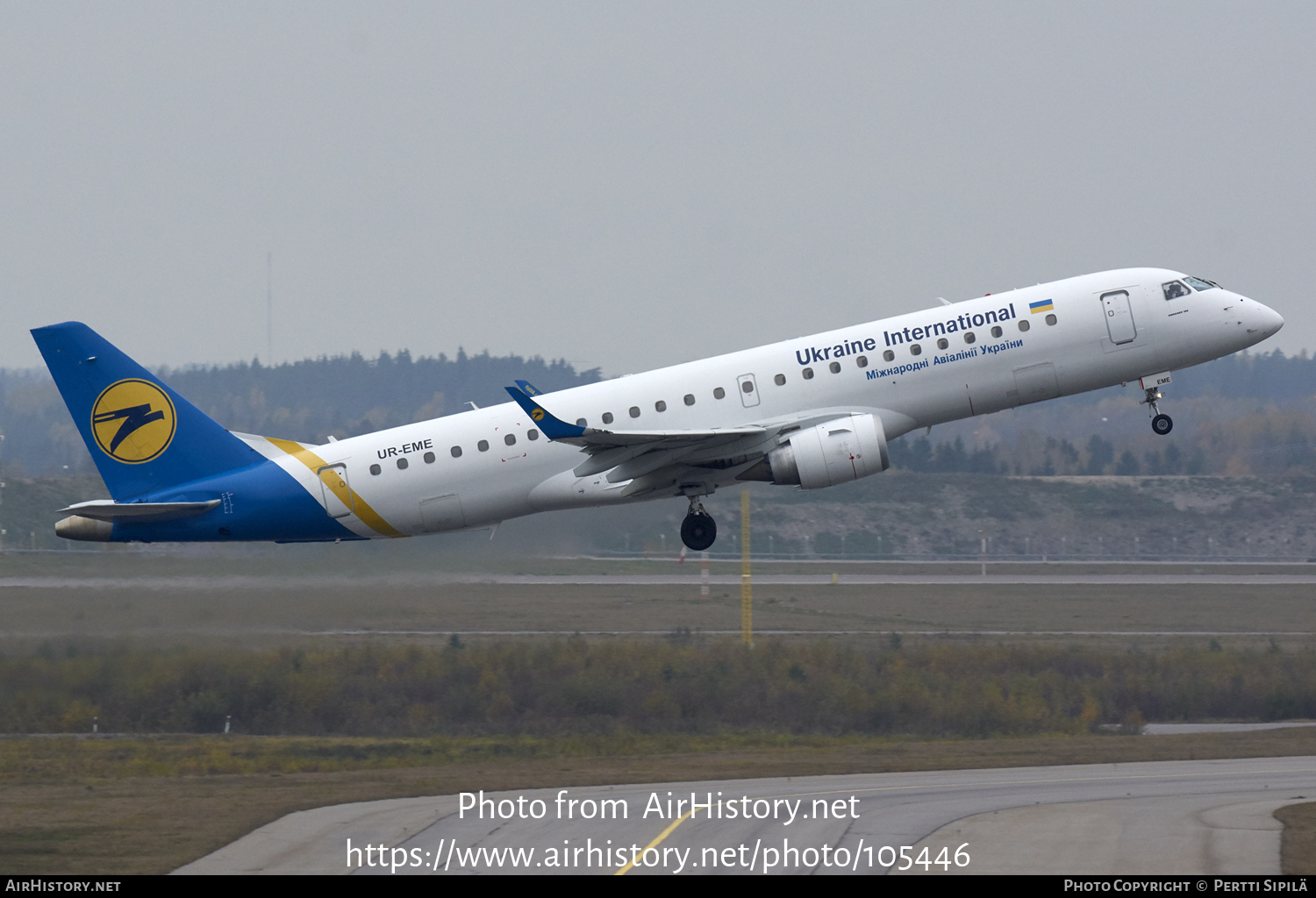 Aircraft Photo of UR-EME | Embraer 190STD (ERJ-190-100STD) | Ukraine International Airlines | AirHistory.net #105446