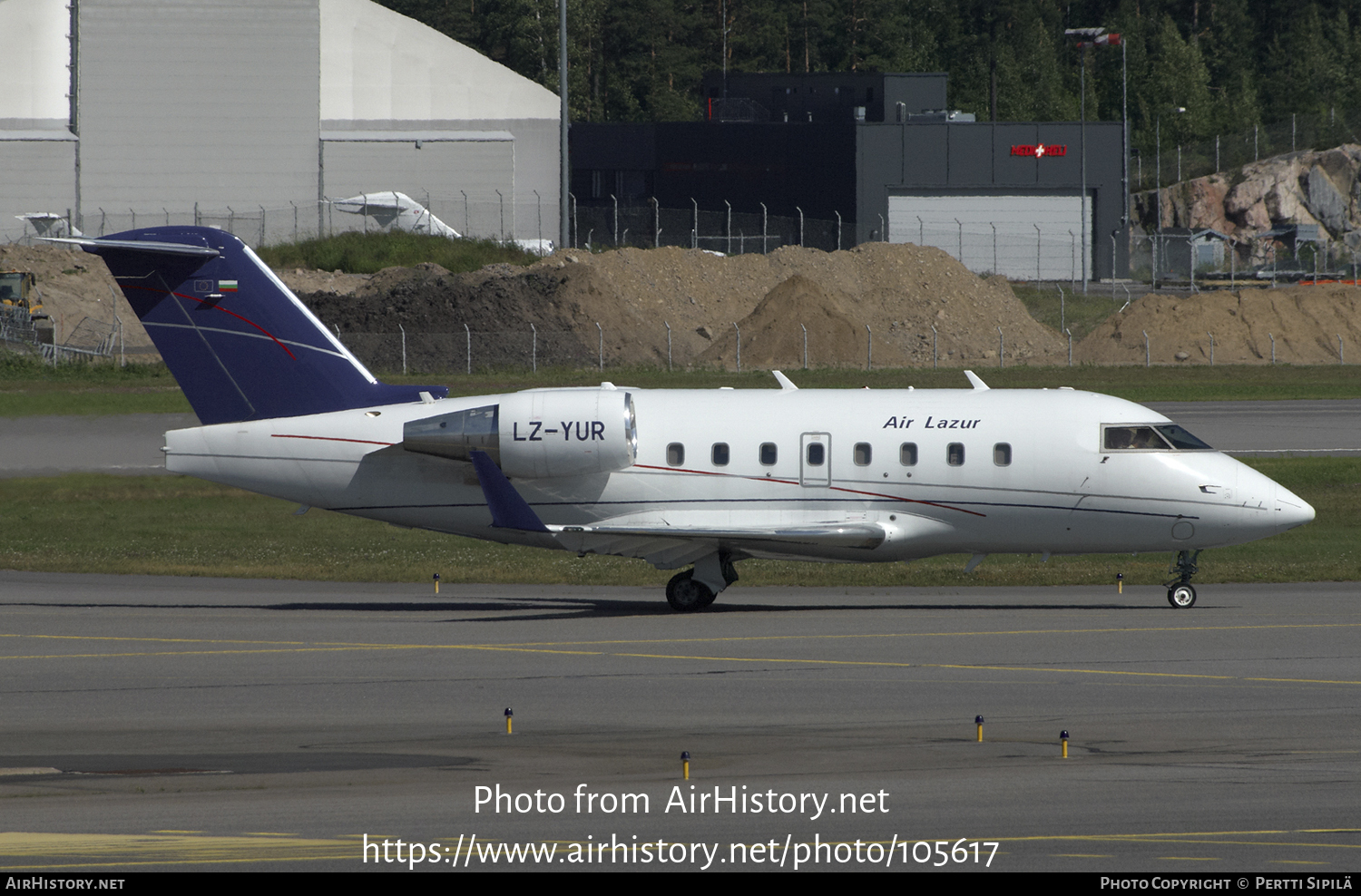 Aircraft Photo of LZ-YUR | Bombardier Challenger 604 (CL-600-2B16) | Air Lazur | AirHistory.net #105617