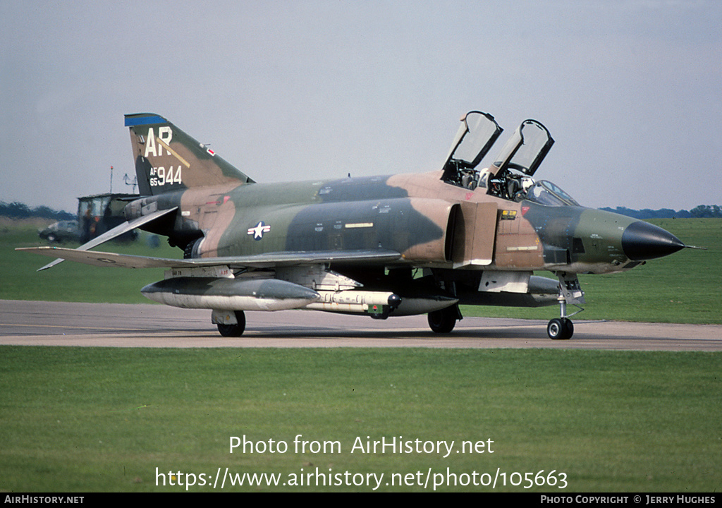 Aircraft Photo of 65-0944 / AF65-944 | McDonnell RF-4C Phantom II | USA - Air Force | AirHistory.net #105663