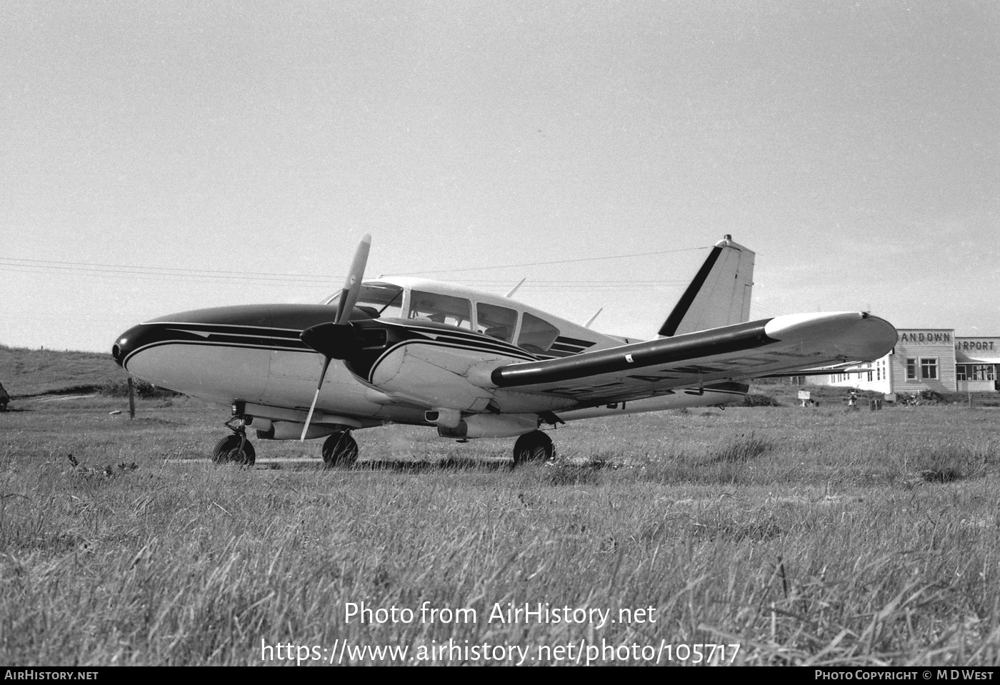 Aircraft Photo of G-AWDI | Piper PA-23-250 Aztec C | AirHistory.net #105717