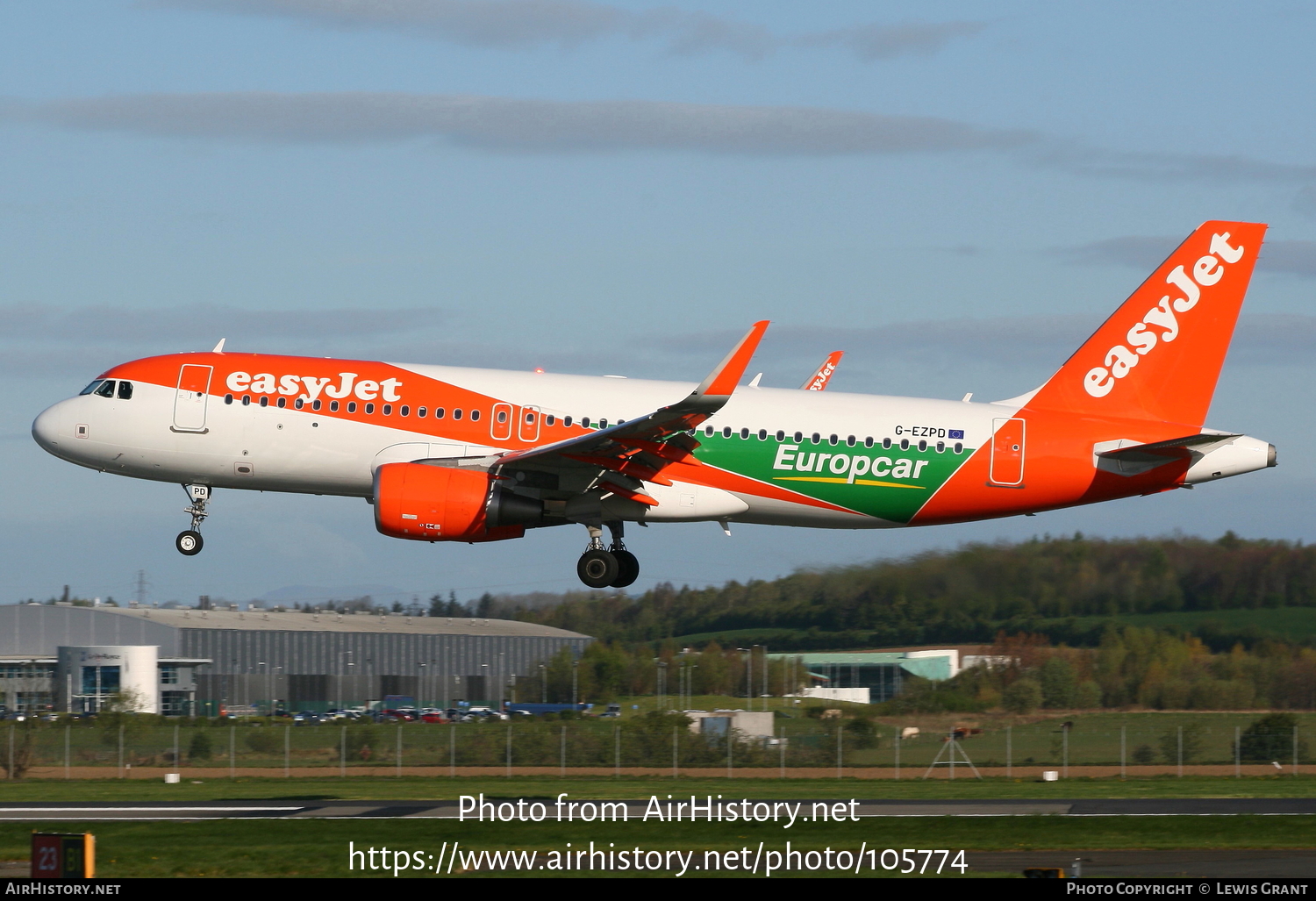 Aircraft Photo of G-EZPD | Airbus A320-214 | EasyJet | AirHistory.net #105774