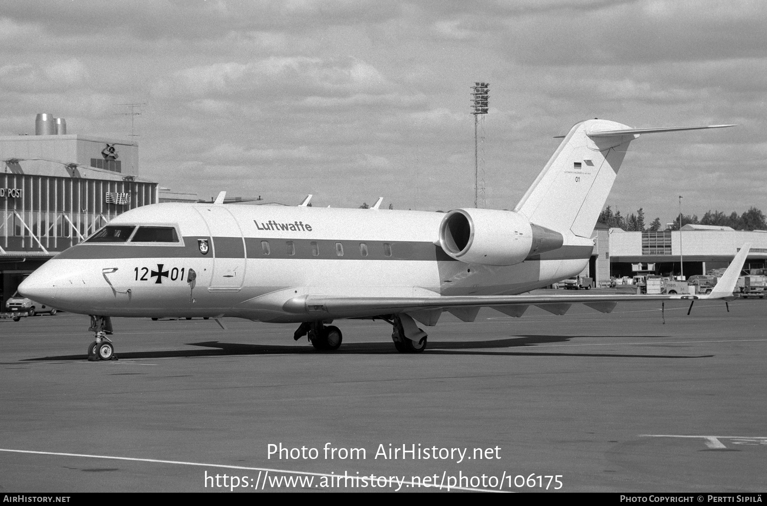 Aircraft Photo of 1201 | Canadair Challenger 601 (CL-600-2A12) | Germany - Air Force | AirHistory.net #106175