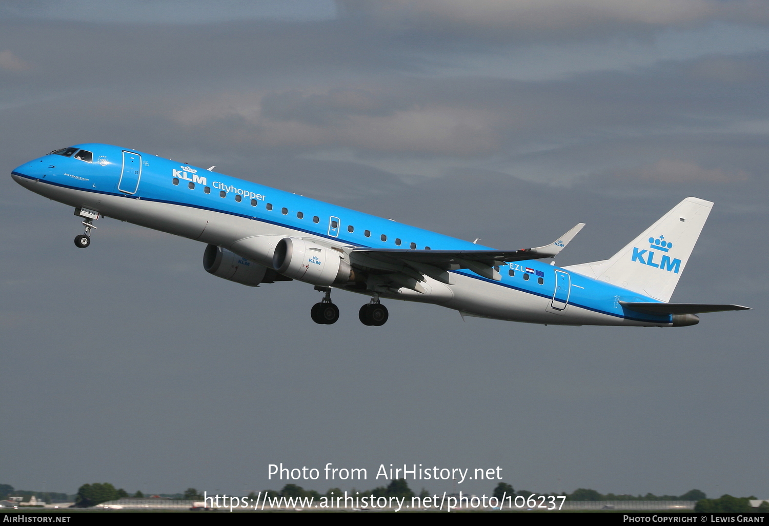 Aircraft Photo of PH-EZL | Embraer 190STD (ERJ-190-100STD) | KLM Cityhopper | AirHistory.net #106237