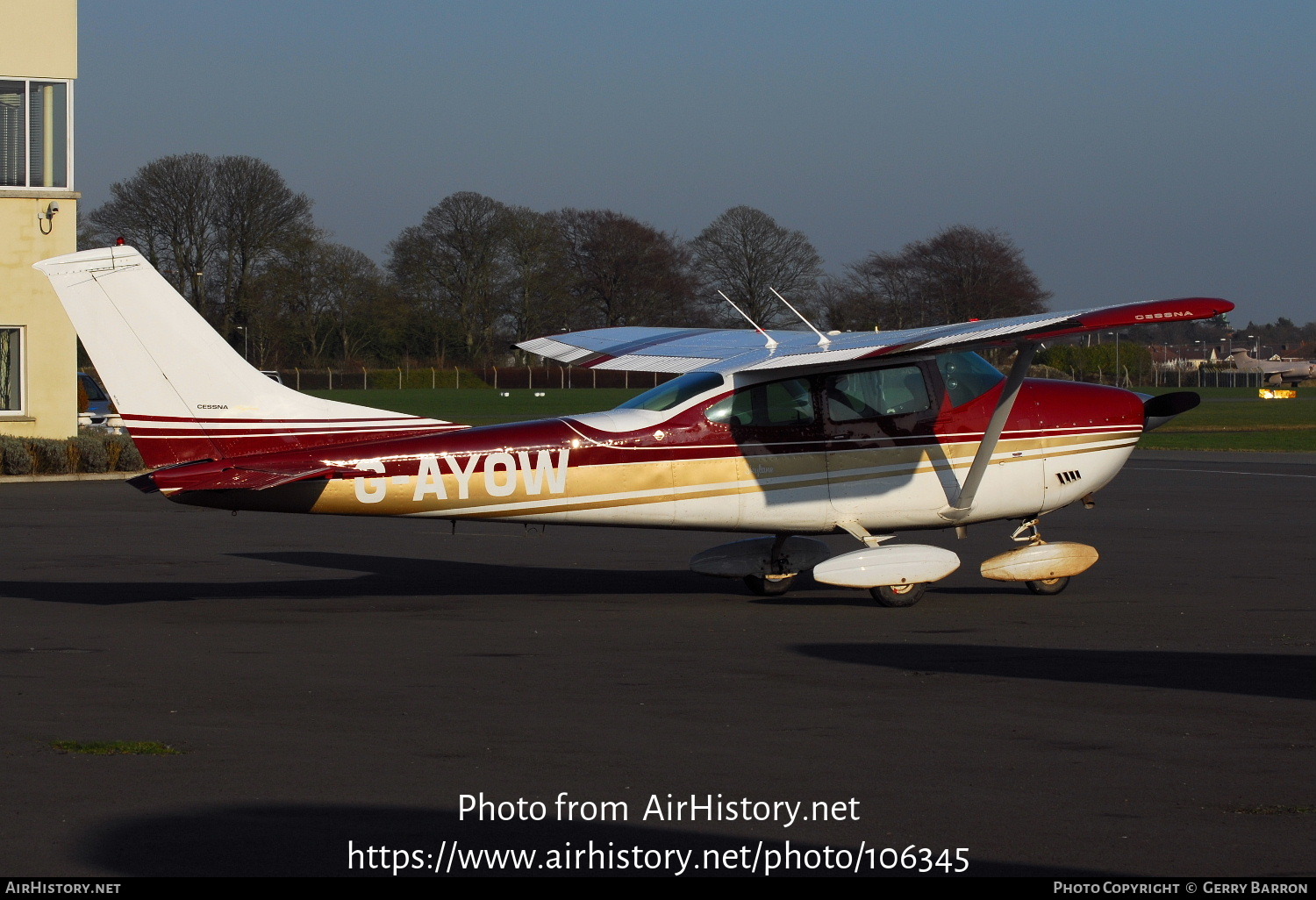 Aircraft Photo of G-AYOW | Cessna 182N Skylane | AirHistory.net #106345