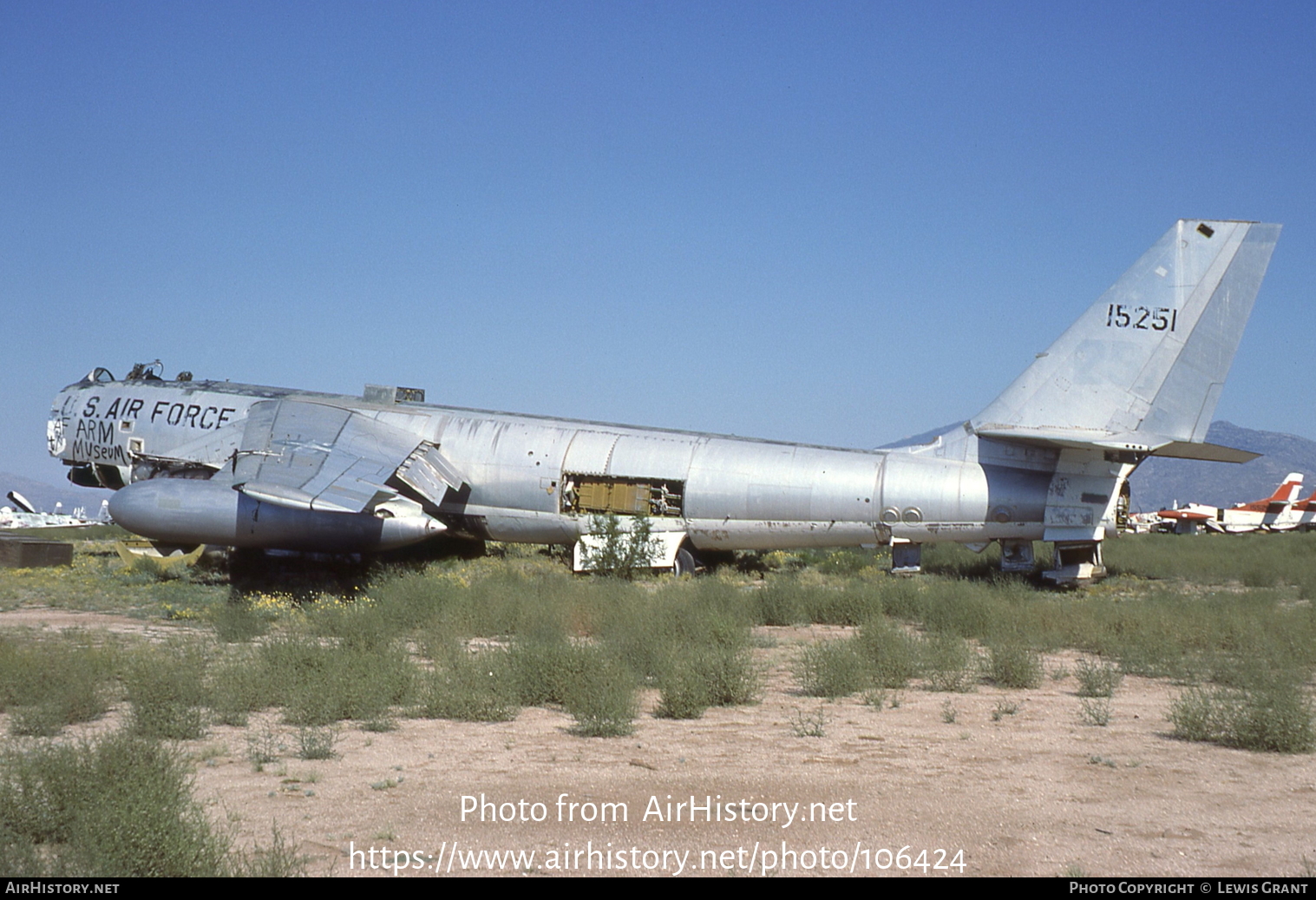 Aircraft Photo of 51-5251 / 15251 | Boeing B-47E Stratojet | USA - Air Force | AirHistory.net #106424