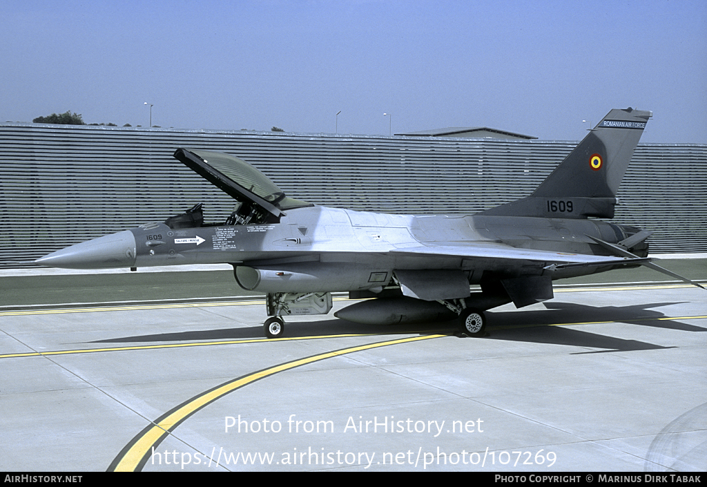 Aircraft Photo of 1609 | General Dynamics F-16AM Fighting Falcon | Romania - Air Force | AirHistory.net #107269