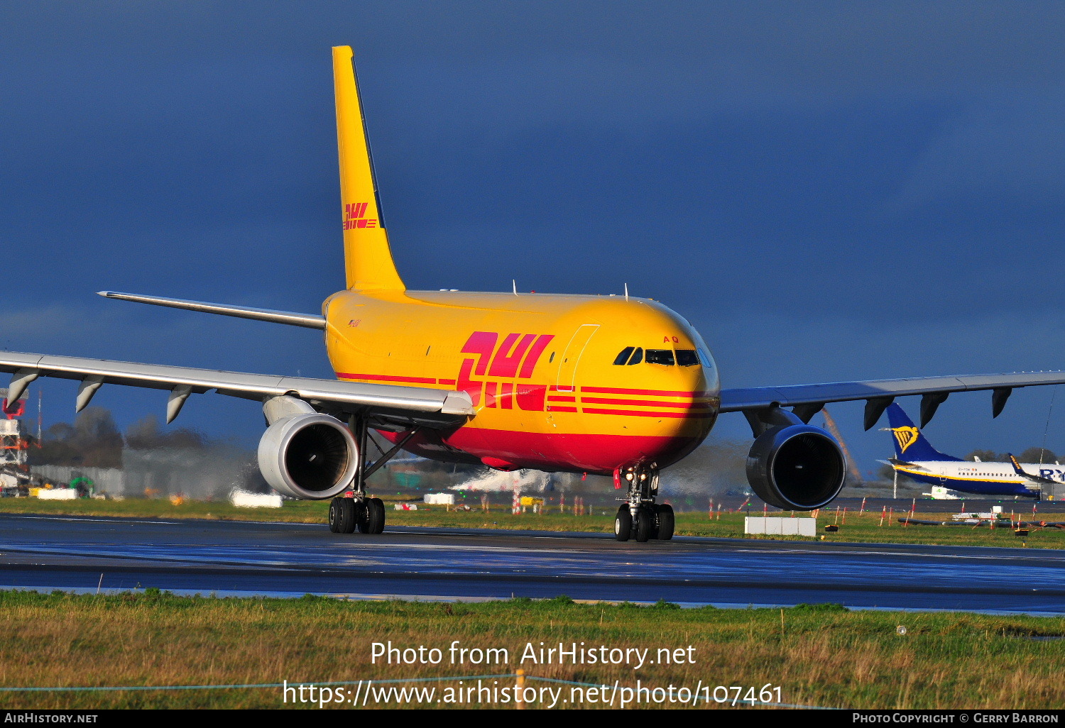 Aircraft Photo of D-AEAQ | Airbus A300B4-622R(F) | DHL International | AirHistory.net #107461