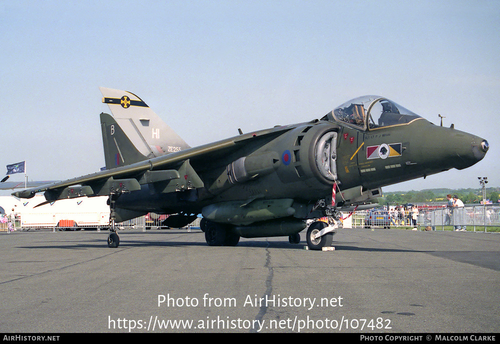 Aircraft Photo of ZD324 | British Aerospace Harrier GR5 | UK - Air Force | AirHistory.net #107482