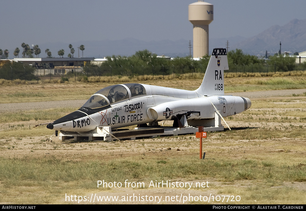 Aircraft Photo of 64-13168 / AF64-168 | Northrop T-38A Talon | USA - Air Force | AirHistory.net #107720