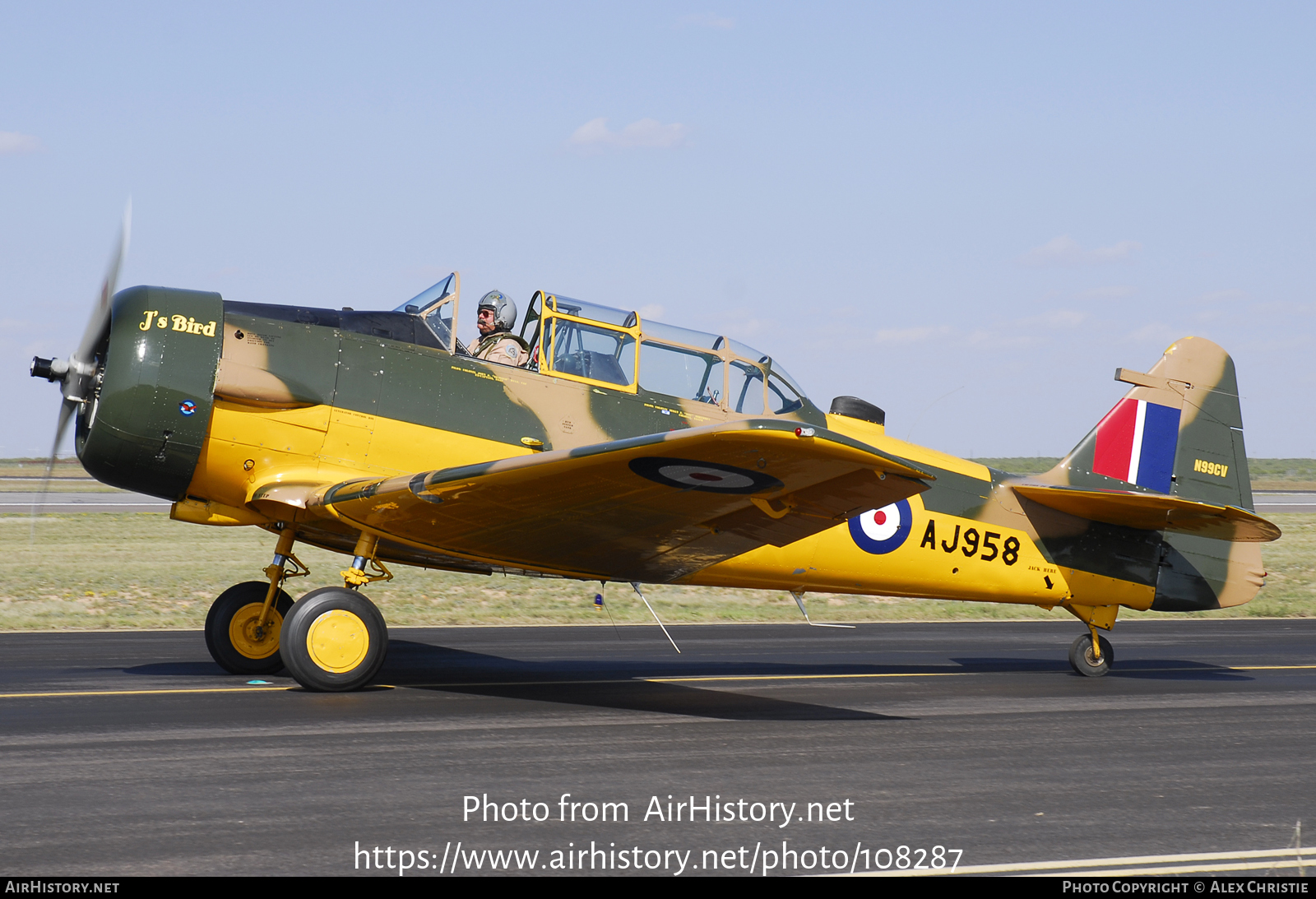 Aircraft Photo of N99CV / AJ958 | North American T-6J Harvard Mk IV | UK - Air Force | AirHistory.net #108287