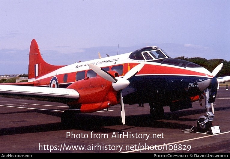 Aircraft Photo of XA880 | De Havilland D.H. 104 Devon C2 | UK - Air Force | AirHistory.net #108829