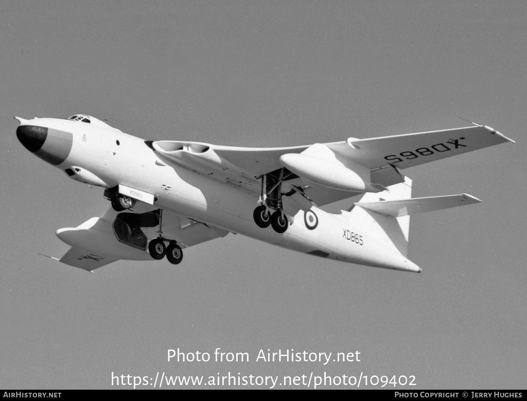 Aircraft Photo of XD865 | Vickers Valiant BK1 | UK - Air Force | AirHistory.net #109402