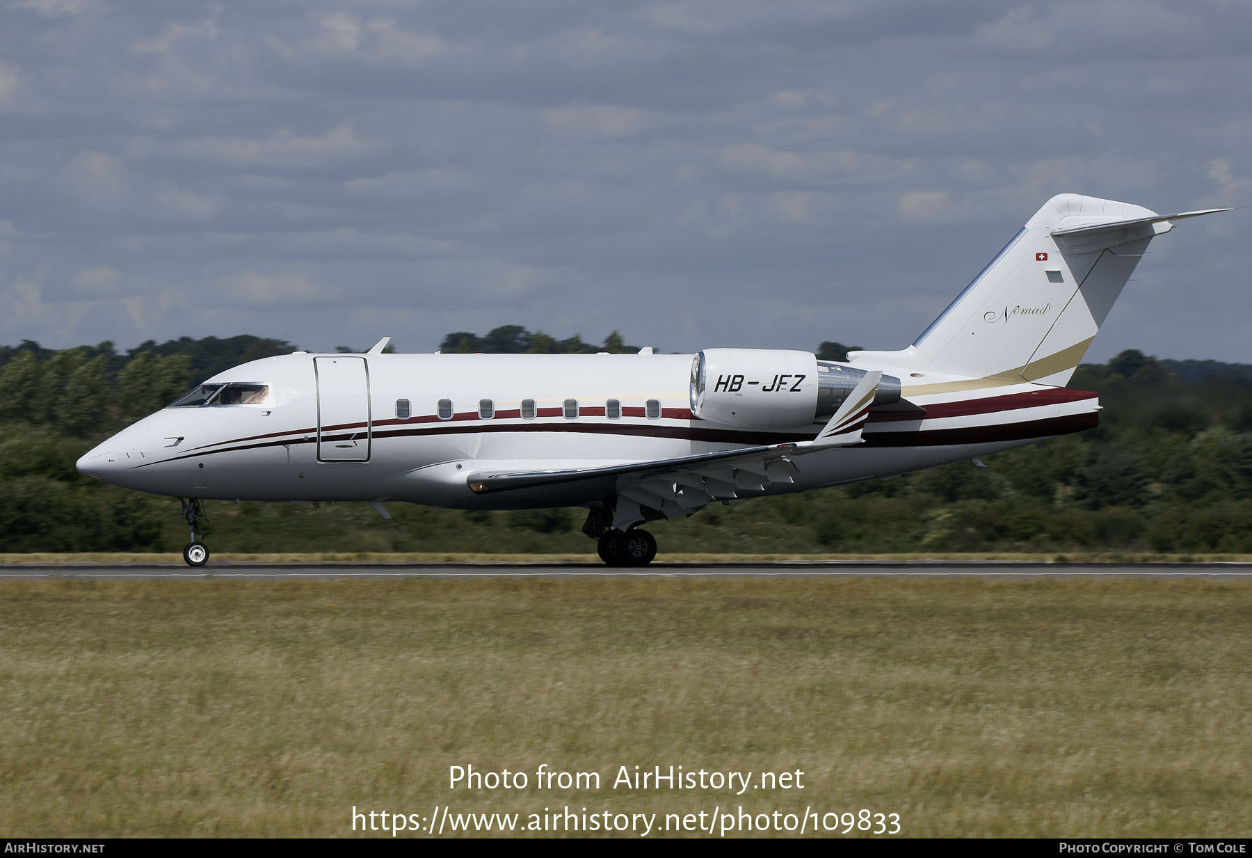 Aircraft Photo of HB-JFZ | Bombardier Challenger 604 (CL-600-2B16) | Nomad Aviation | AirHistory.net #109833