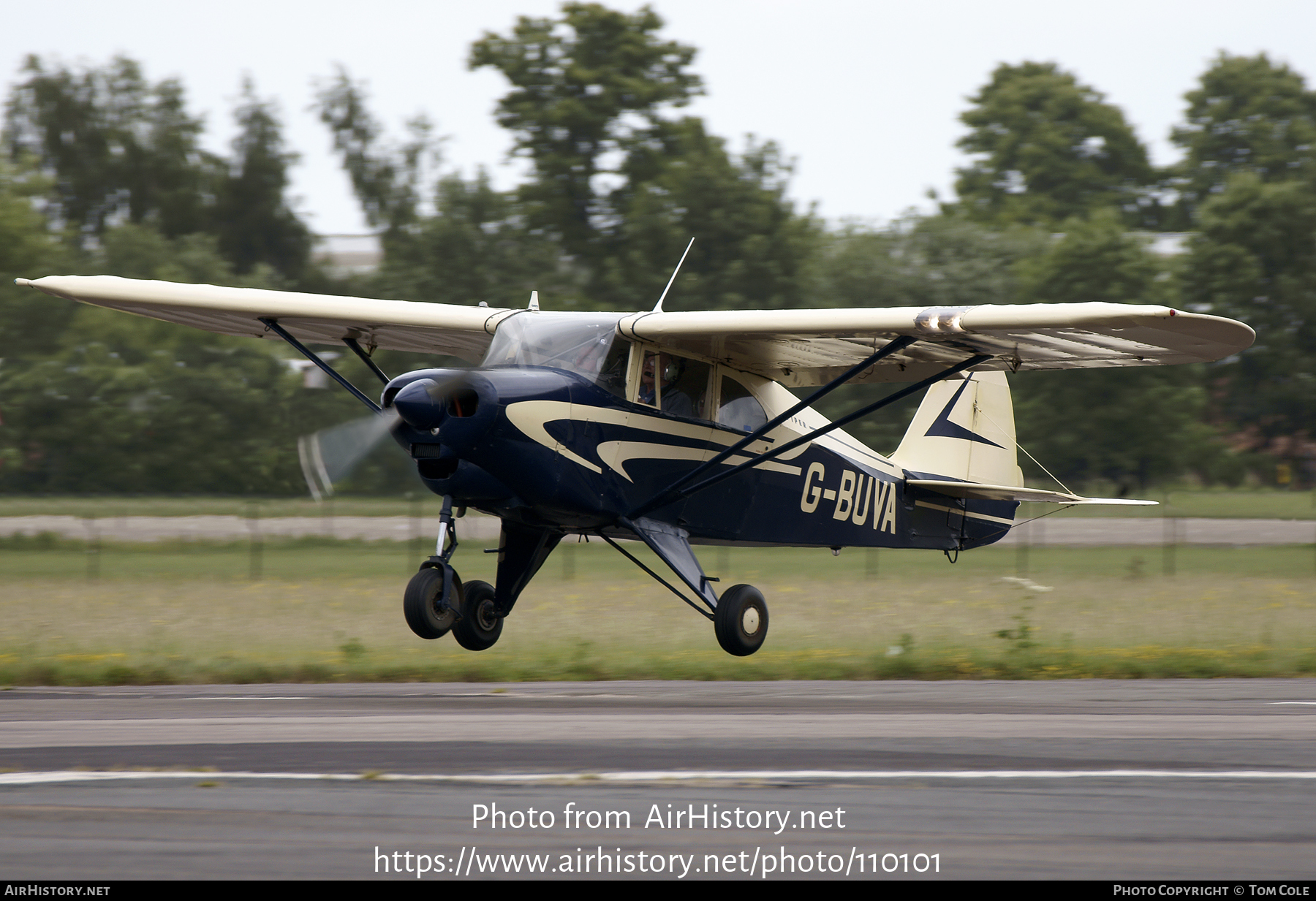 Aircraft Photo of G-BUVA | Piper PA-22-135 Tri-Pacer | AirHistory.net #110101