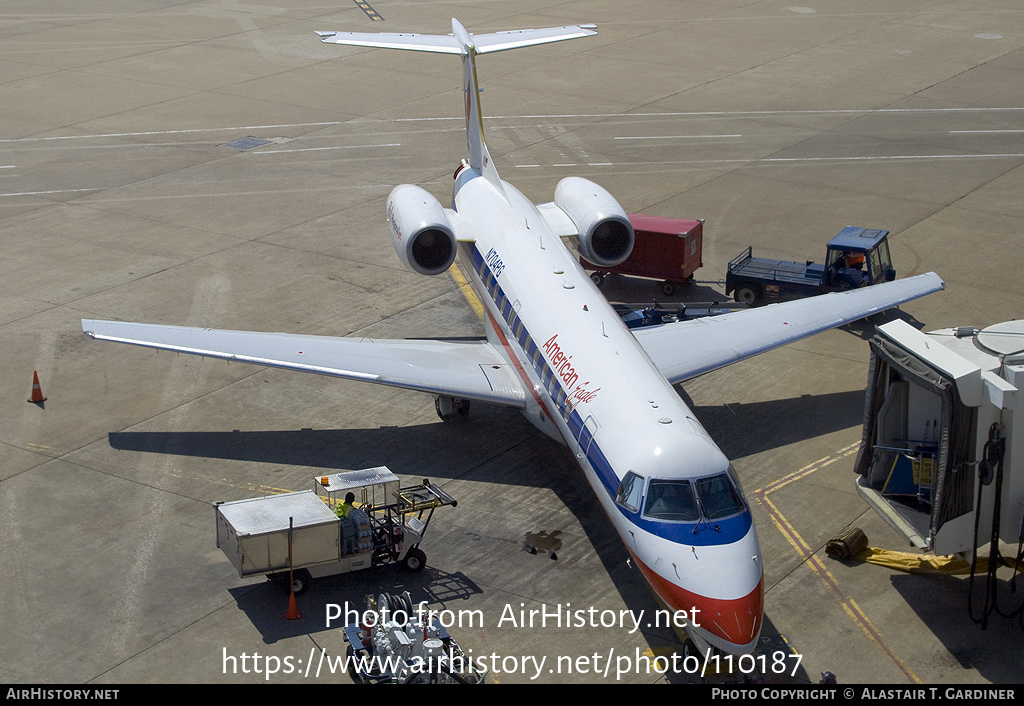 Aircraft Photo of N704PG | Embraer ERJ-135LR (EMB-135LR) | American Eagle | AirHistory.net #110187