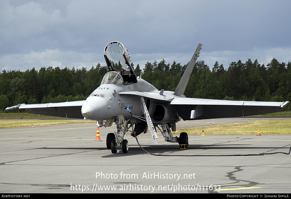 Aircraft Photo of HN-424 | McDonnell Douglas F/A-18C Hornet | Finland - Air Force | AirHistory.net #111633