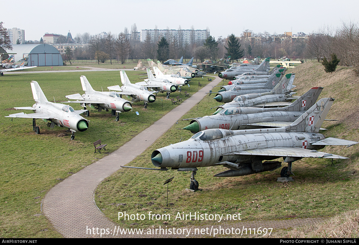 Aircraft Photo of 809 | Mikoyan-Gurevich MiG-21F-13 | Poland - Air Force | AirHistory.net #111697