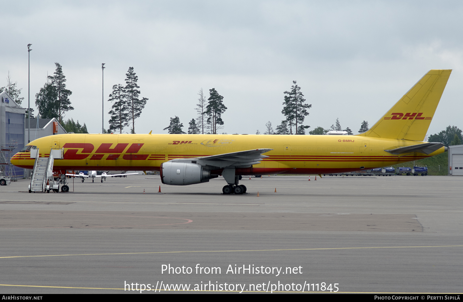 Aircraft Photo of G-BMRJ | Boeing 757-236/SF | DHL International | AirHistory.net #111845