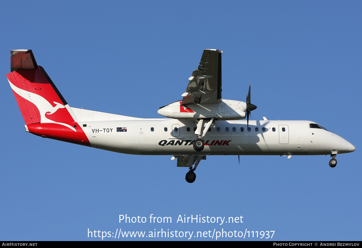 Aircraft Photo of VH-TQY | Bombardier DHC-8-315Q Dash 8 | QantasLink | AirHistory.net #111937