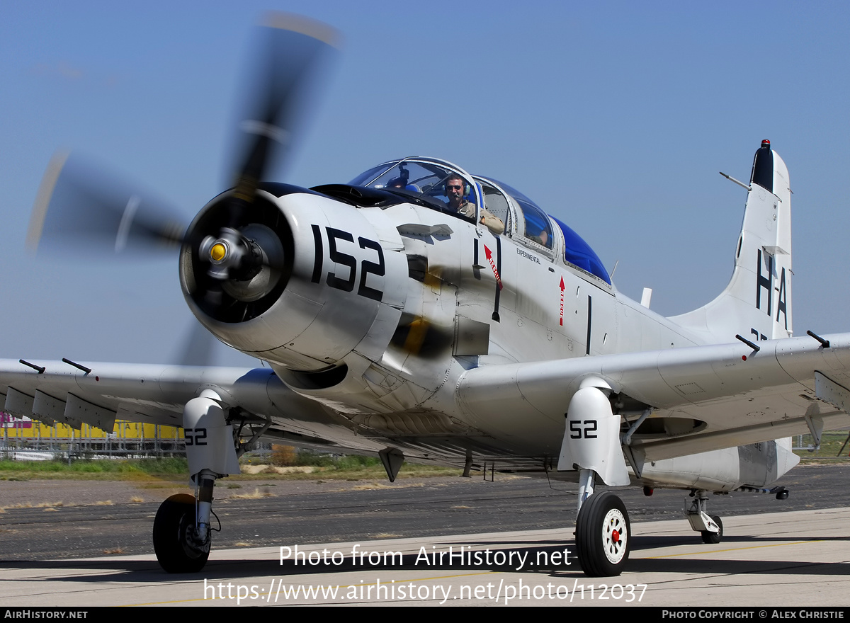 Aircraft Photo of N65164 / 135152 | Douglas EA-1E Skyraider | USA - Navy | AirHistory.net #112037