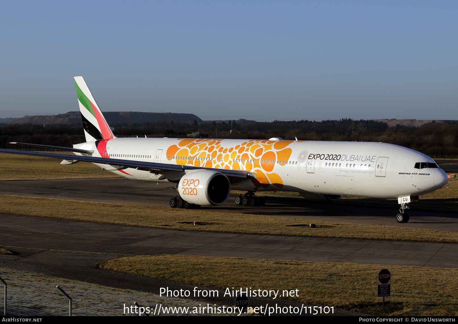 Aircraft Photo of A6-ECU | Boeing 777-31H/ER | Emirates | AirHistory.net #115101