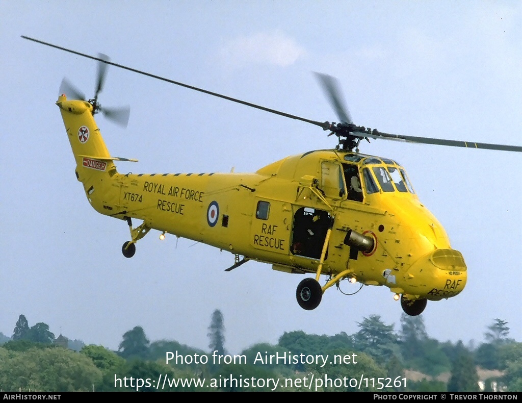 Aircraft Photo of XT674 | Westland WS-58 Wessex HC.2 | UK - Air Force | AirHistory.net #115261