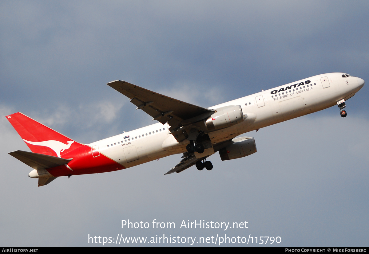 Aircraft Photo of VH-ZXG | Boeing 767-336/ER | Qantas | AirHistory.net #115790