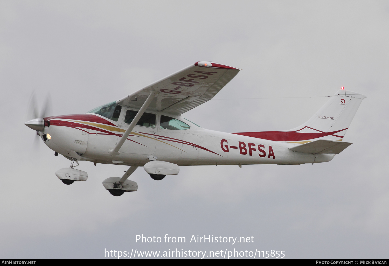 Aircraft Photo of G-BFSA | Reims F182Q Skylane | AirHistory.net #115855