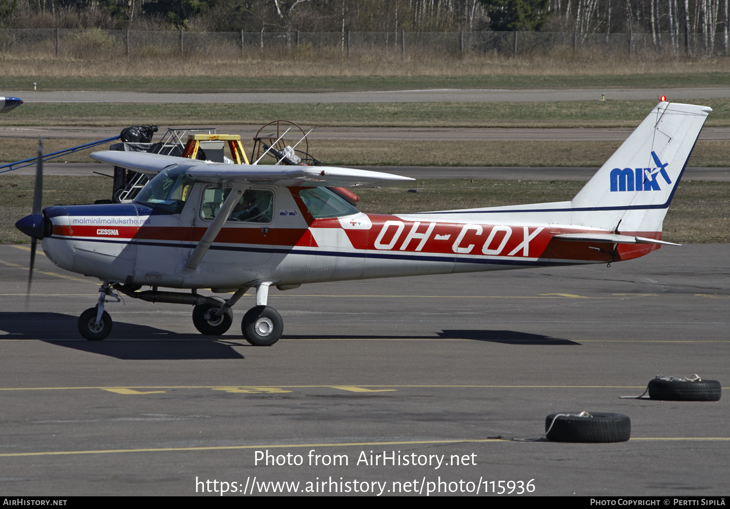 Aircraft Photo of OH-COX | Cessna A152 Aerobat | MIK - Malmin Ilmailukerho | AirHistory.net #115936