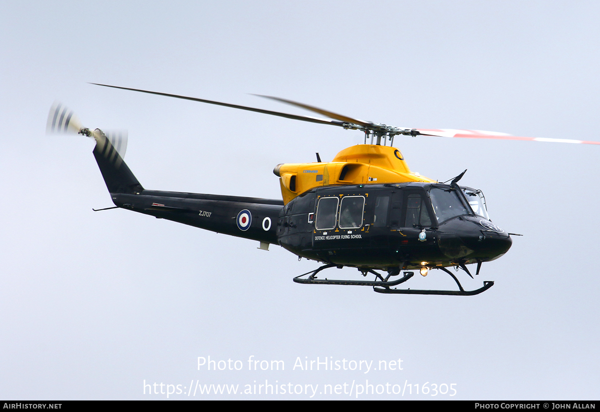 Aircraft Photo of ZJ707 | Bell 412EP Griffin HT1 | UK - Air Force | AirHistory.net #116305