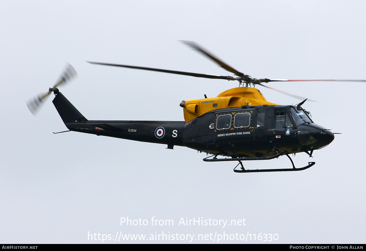 Aircraft Photo of ZJ234 | Bell 412EP Griffin HT1 | UK - Air Force | AirHistory.net #116330